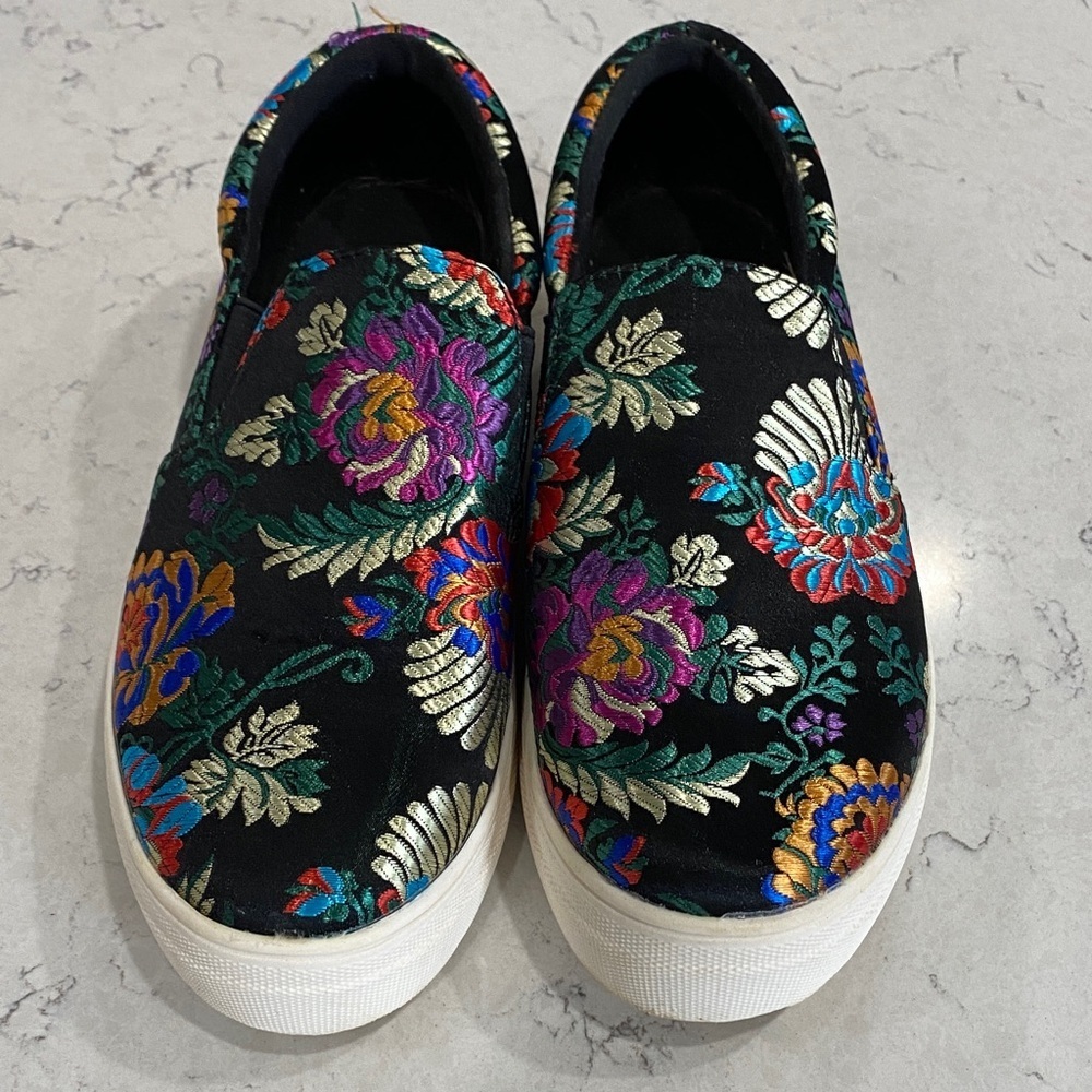 BRASH Floral Patterned Slip-On Sneakers